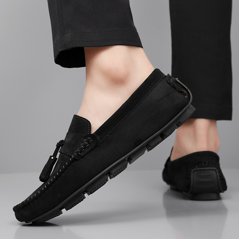 Classic Tassels Men's Loafers  - огляд і ціна Men'S Shoes Hey Dude