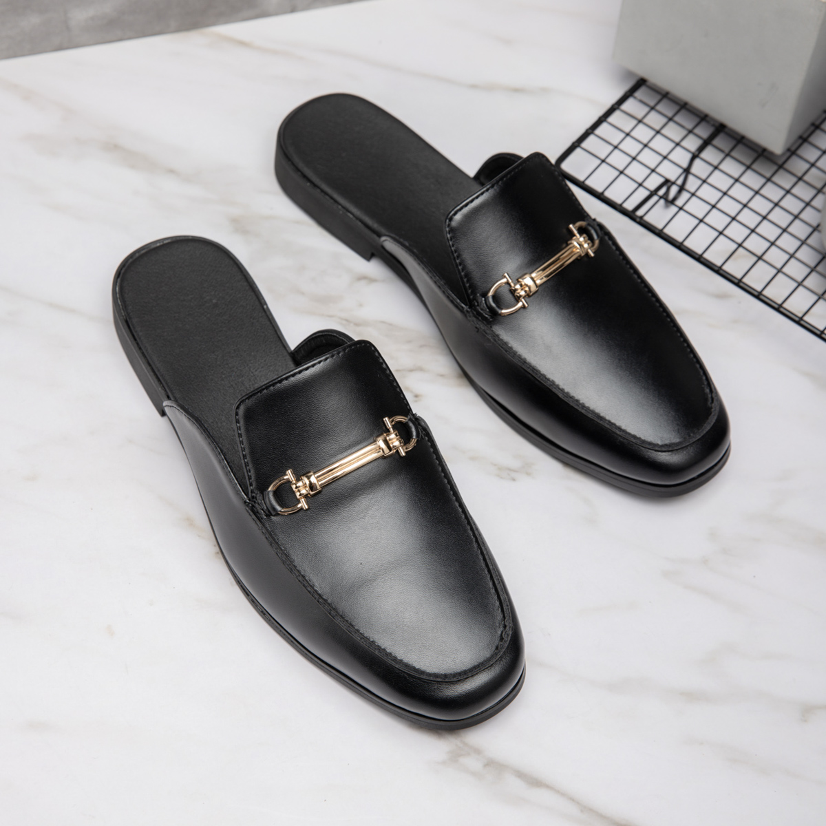 Casual Mules Men Leather Loafe - огляд і ціна Men'S Shoes Hey Dude