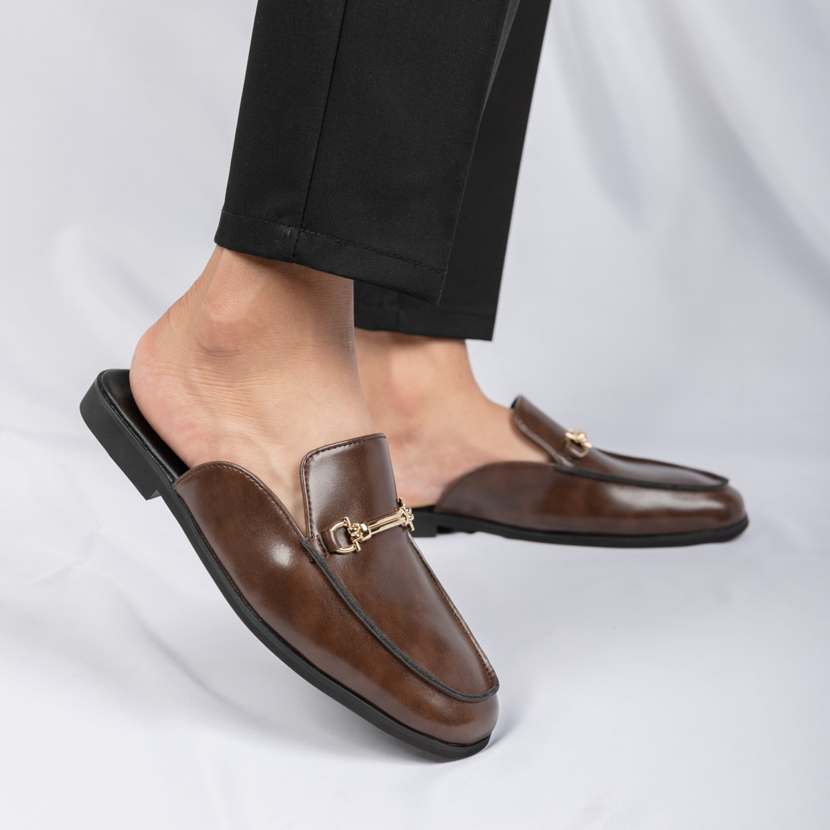 Casual Mules Men Leather Loafe - огляд і ціна Men'S Shoes Hey Dude