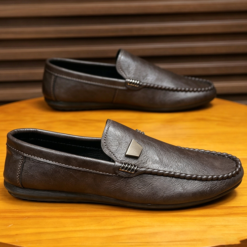 British Style Men's Leather Sh - огляд і ціна Men'S Shoes Hey Dude