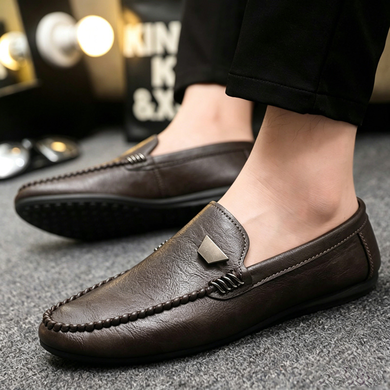 British Style Men's Leather Sh - огляд і ціна Men'S Shoes Hey Dude