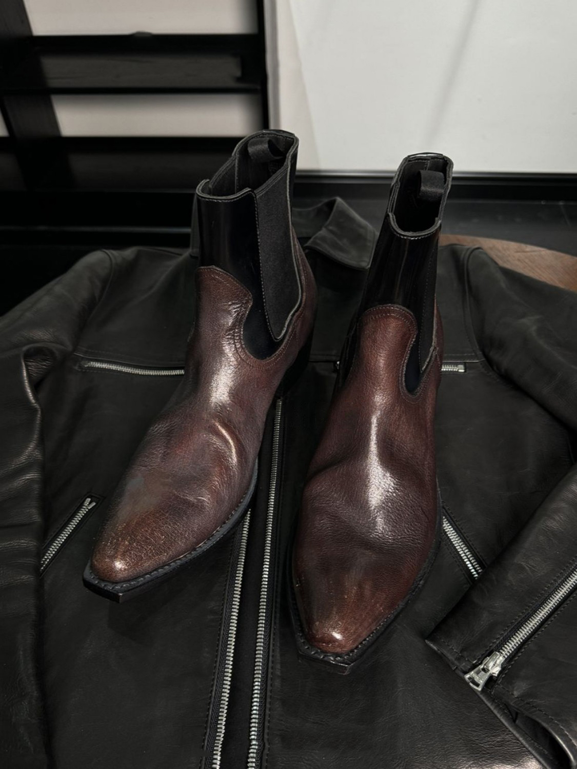 Men's Black Leather Chelsea Bo - огляд і ціна Men'S Shoes Smart